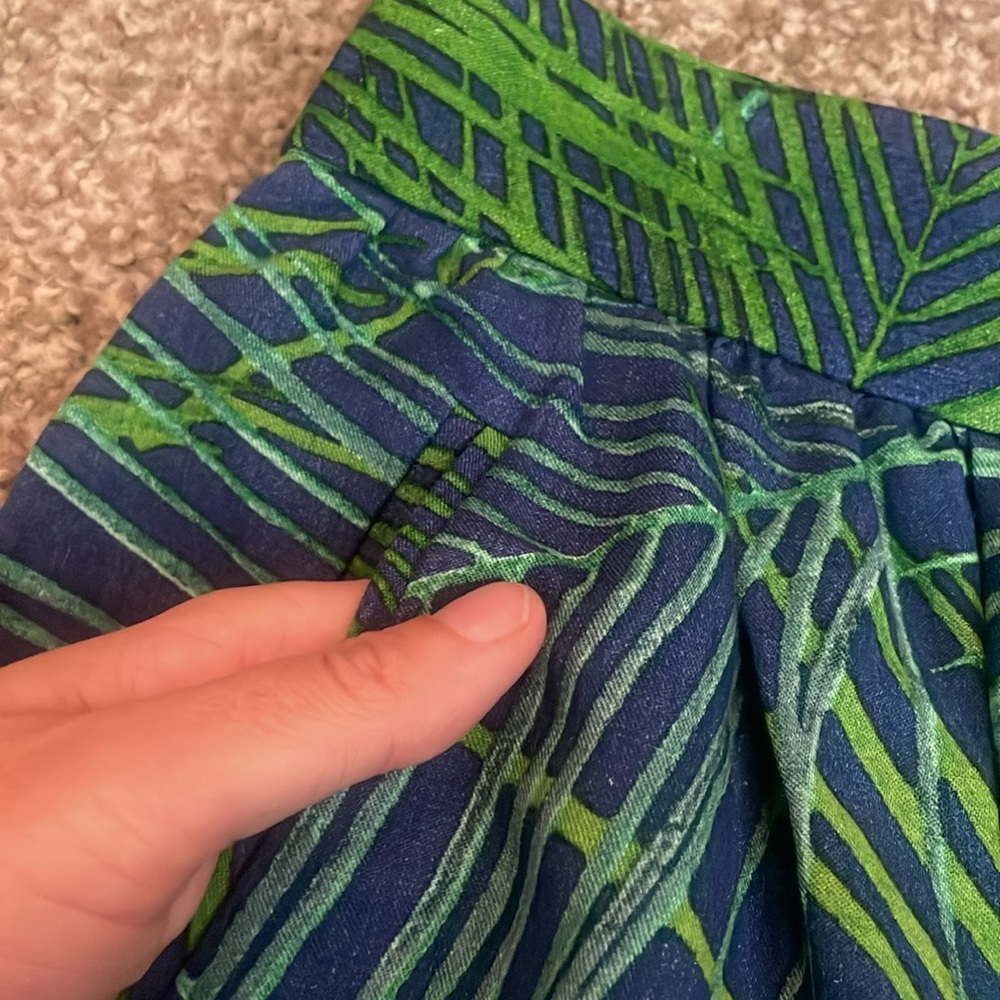 Banana Republic Lined Blend Leaf Print Skirt - Picture 4 of 6